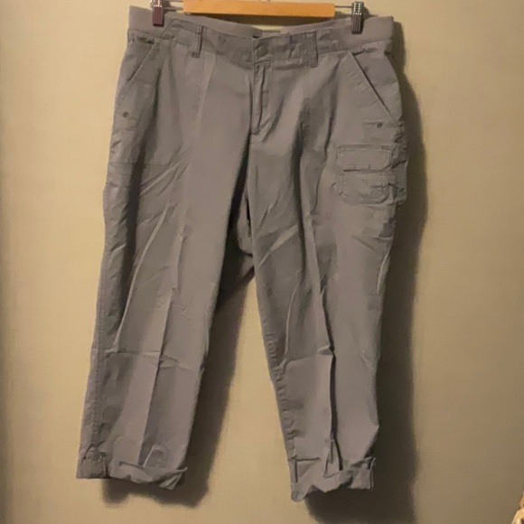 Lee Gray Capri Pants Casual Lightweight - Picture 1 of 5